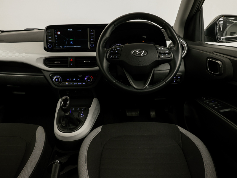 Hyundai I10 Active White #7