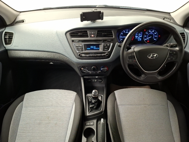 Hyundai I20 1.4 Se RF15SKU Black #3