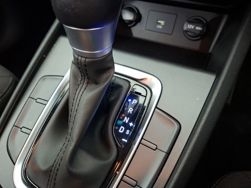 Hyundai Kona Premium Grey #17