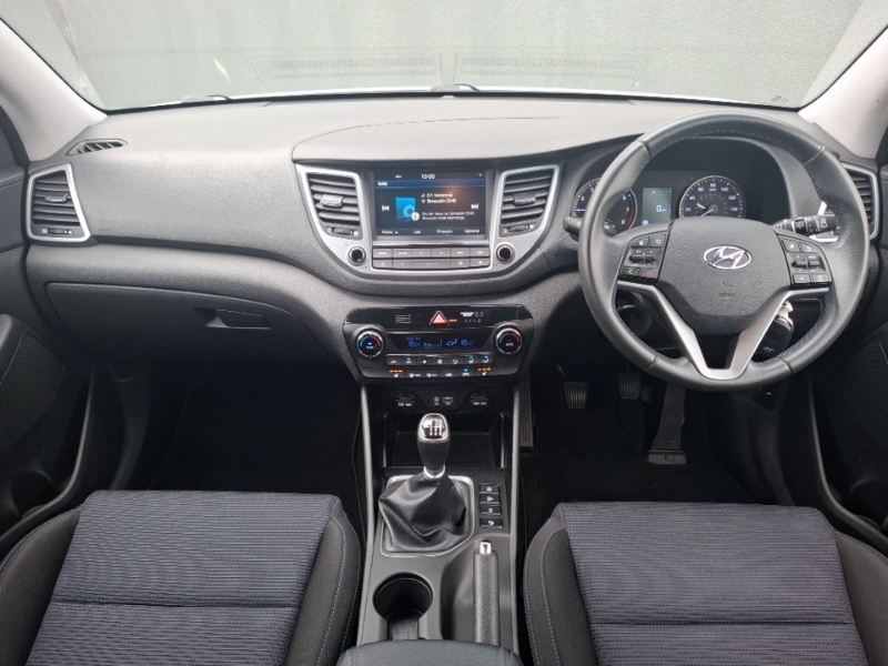 Hyundai Tucson 1.6 Gdi Blue Drive Se Nav 2Wd White #3