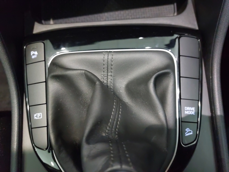 Hyundai Tucson Suv #16