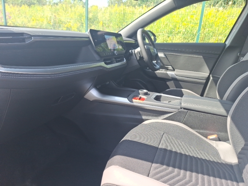 Jeep Compass 1.2 E-hybrid First Edition Dct White #5