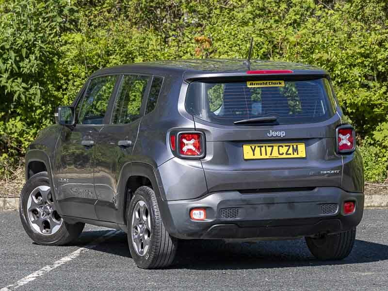 Jeep Renegade 1.6 E-torq Sport Grey #2