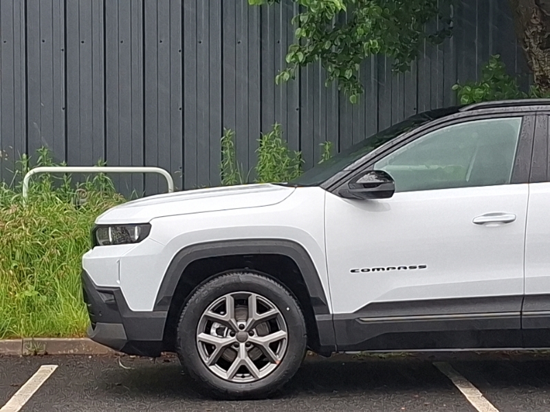 Jeep Compass 1.3 T4 Gse 4Xe Phev Summit Silver #19