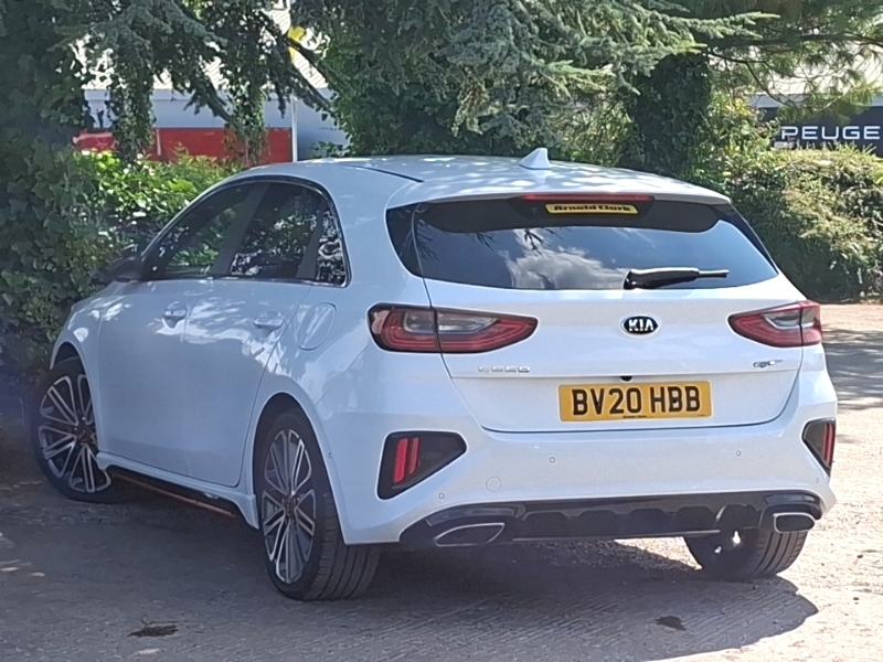 Kia Ceed 1.6T Gdi Isg Gt White #2