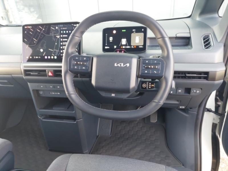 Kia PV5 Cargo Long Range 71Kwh Plus Demonstrator Green #8