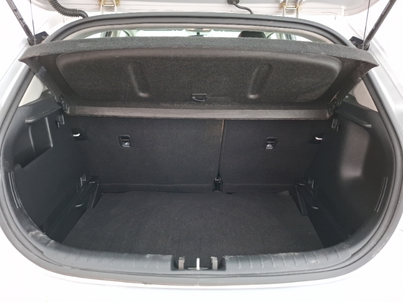 Kia RIO 1.2 Dpi 1 White #18
