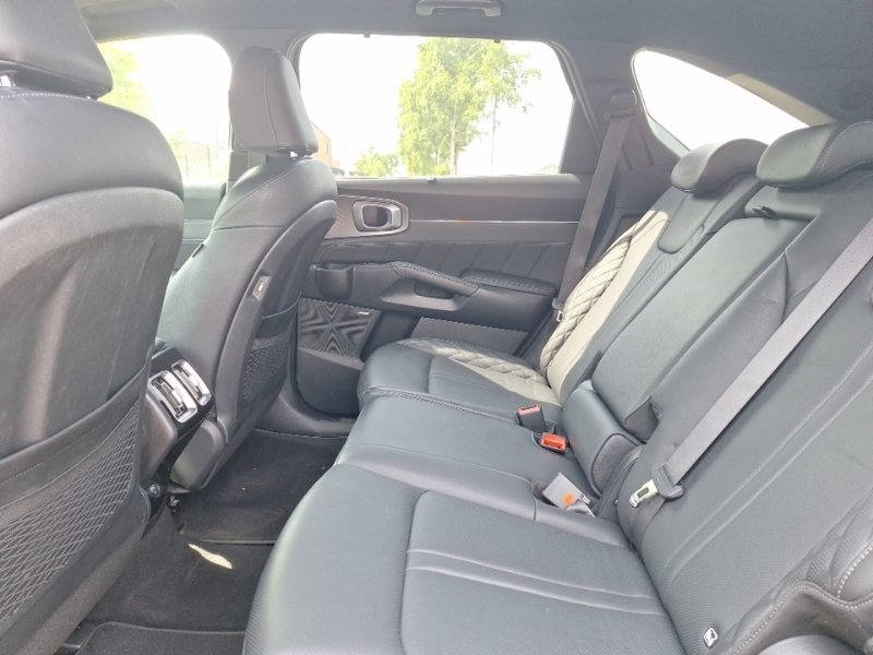 Kia Sorento 1.6 T-gdi Hev Edition Black #6
