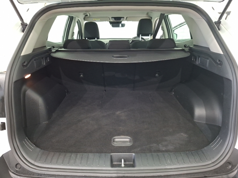 Kia Sportage 2 Crdi Isg Mhev White #18