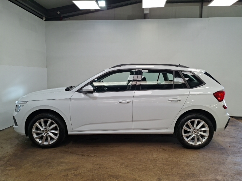Skoda Kamiq 1.0 Tsi Se Dsg White #4