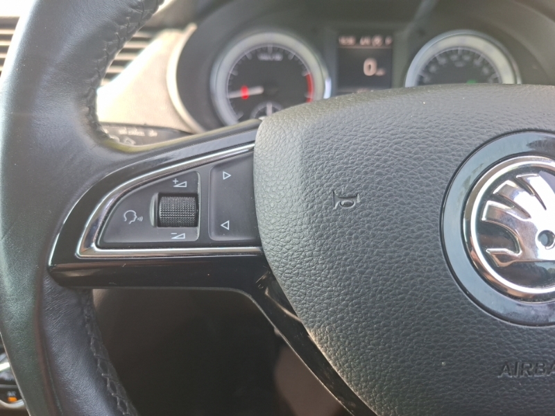 Skoda Octavia Red #12