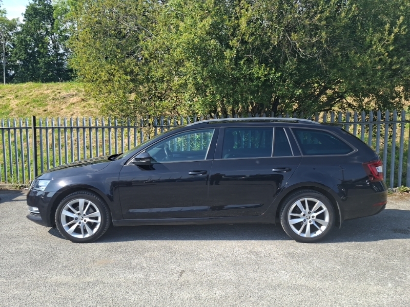 Skoda Octavia 1.5 Tsi Se L Dsg Black #4