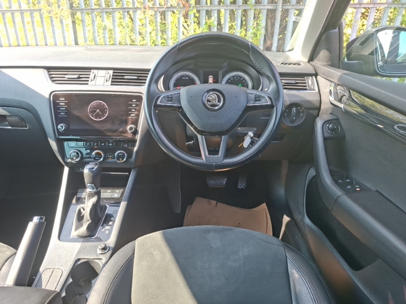 Skoda Octavia Red #8