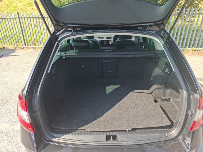 Skoda Octavia Red #18