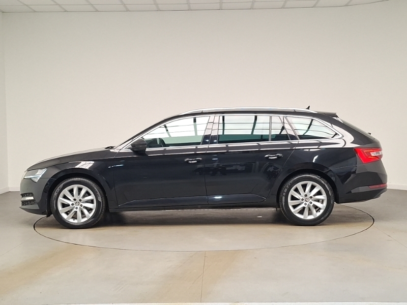 Skoda Superb 2.0 Tdi Cr Se Technology BV22ZNC Black #4