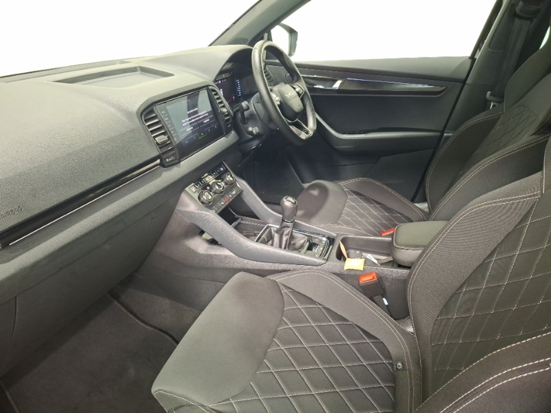 Skoda Karoq 1.5 Tsi Sportline Edition Black #5