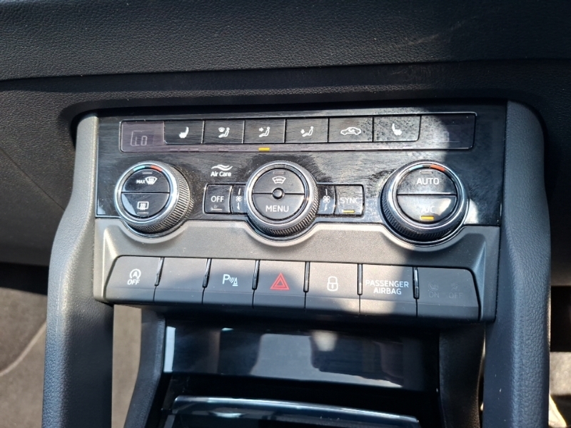 Skoda Karoq Se Edition Black #16