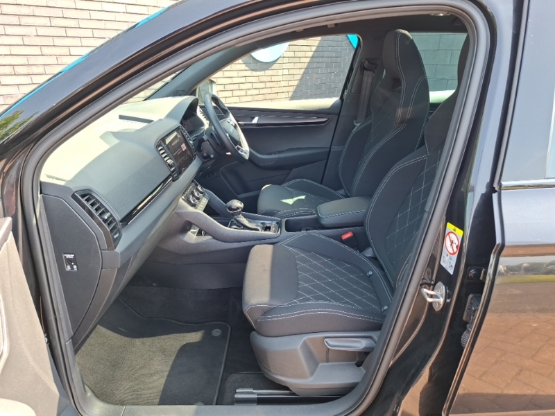 Skoda Karoq 1.5 Tsi Sportline Edition Dsg Black #5