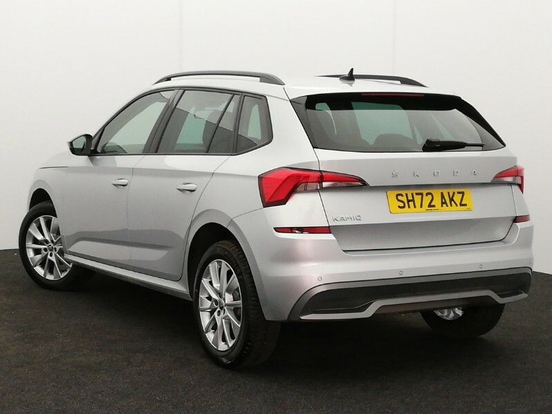 Skoda Kamiq 1.0 Tsi 110 Se Drive Silver #2