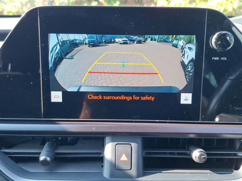 Lexus UX Ux 300E Orange #9