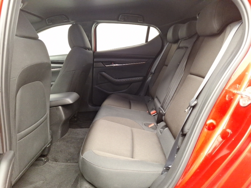 Mazda 3 2.0 E-skyactiv G Mhev Se-l Lux Red #6