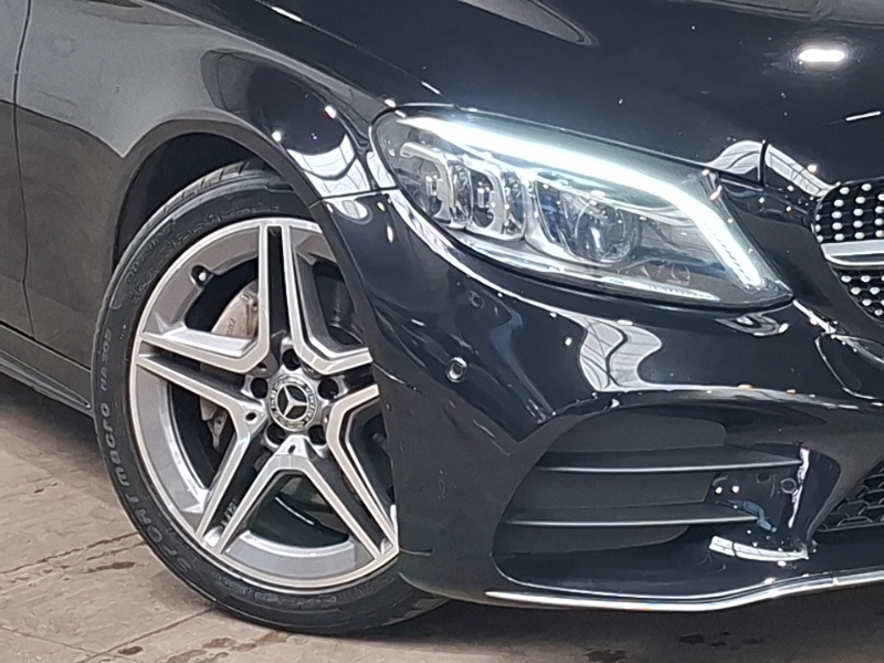 Mercedes-Benz C Class White #20