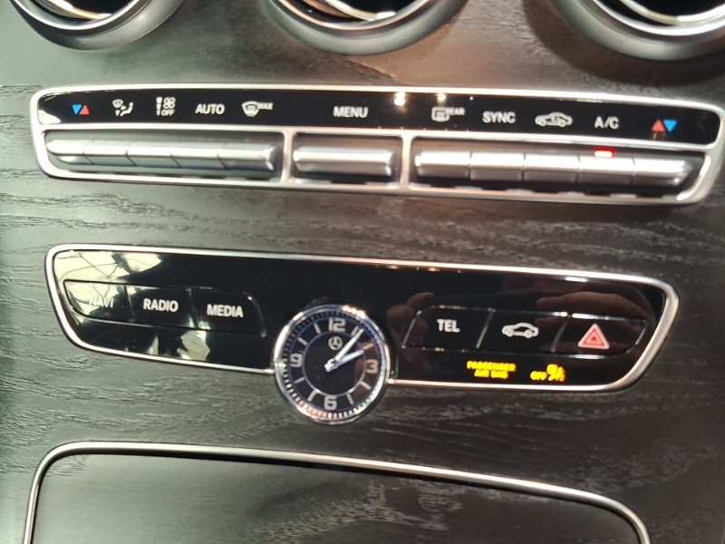 Mercedes-Benz C Class White #17