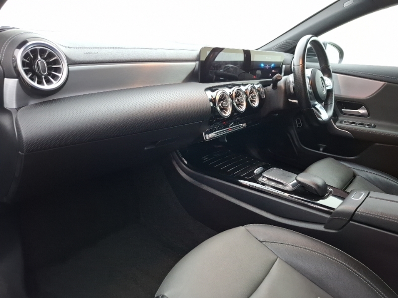 Mercedes-Benz CLA Class Cla 250E Amg Line Premium Tip Black #5