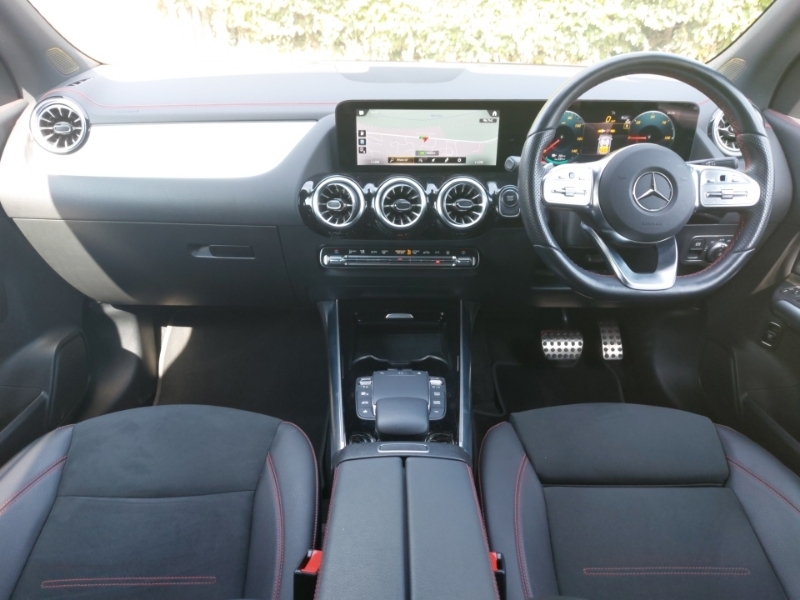 Mercedes-Benz EQA Eqa 300 4Matic 168Kw Amg Line 66.5Kwh Black #3