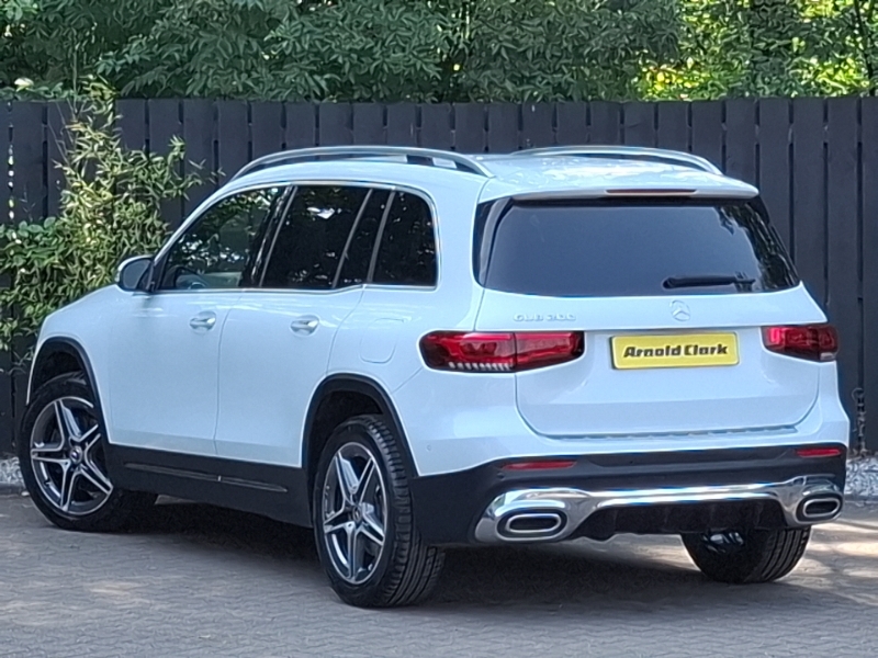 Mercedes-Benz GLB Class Glb 200 Amg Line Premium 7G-tronic White #2