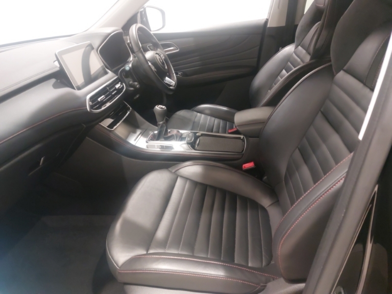 MG HS 1.5 T-gdi Trophy Black #5