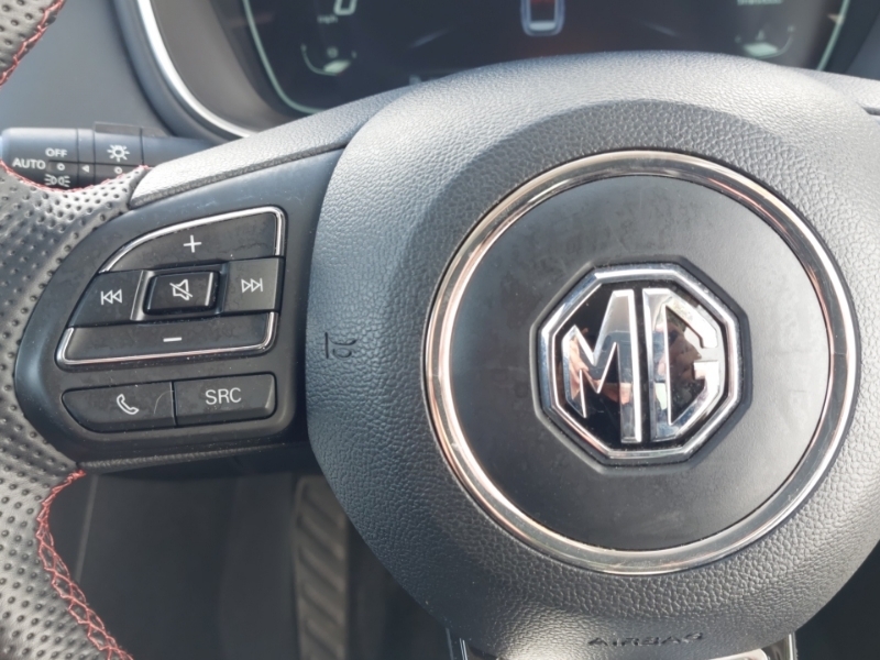 MG HS 1.5 T-gdi Phev Trophy Red #12