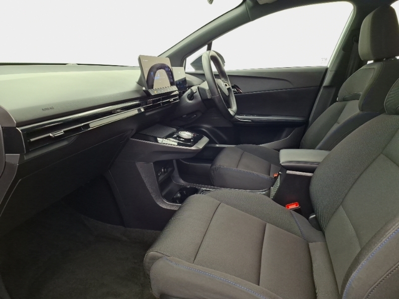 MG MG4 125Kw Se Ev 51Kwh White #5