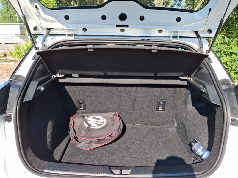 MG MG4 125Kw Se Ev 51Kwh White #4