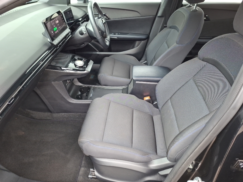 MG MG4 150Kw Se Ev Long Range 64Kwh Black #5