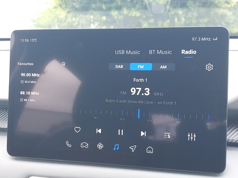 MG MGS5 64Kwh Trophy Long Range Blue #11
