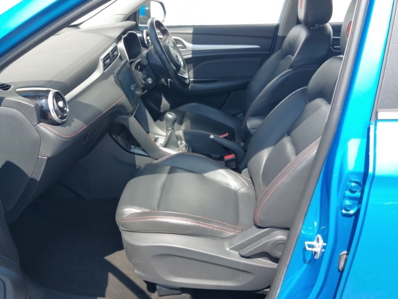 MG ZS 1.5 Vti-tech Exclusive Blue #5