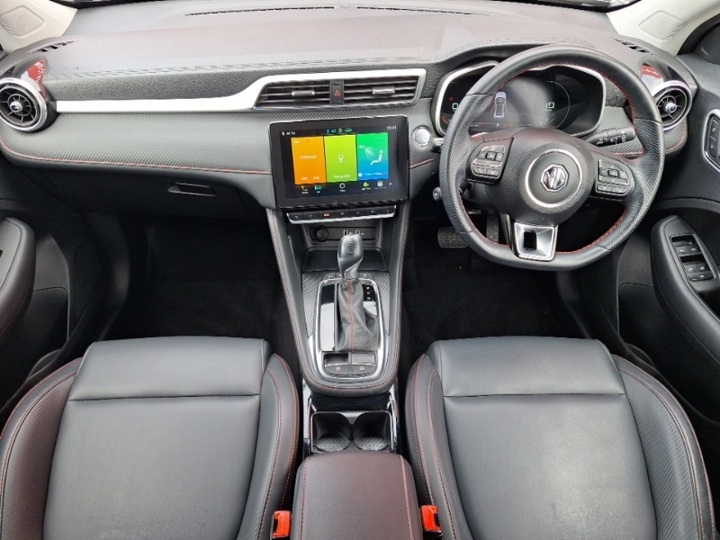 MG ZS 1.0T Gdi Exclusive Dct Black #3