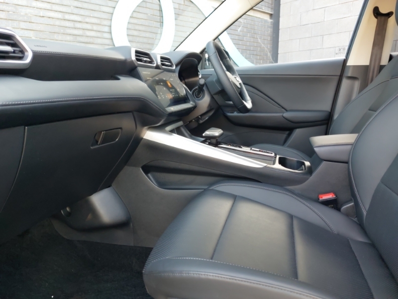 MG ZS 1.5 Hybrid Trophy Black #5