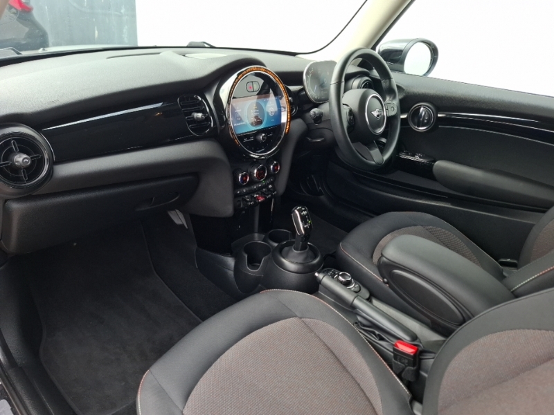 Mini Hatch 1.5 Cooper Classic AF23YHH Silver #5