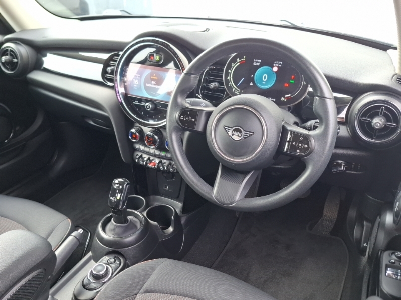 Mini Hatch 1.5 Cooper Classic AF23YHH Silver #3