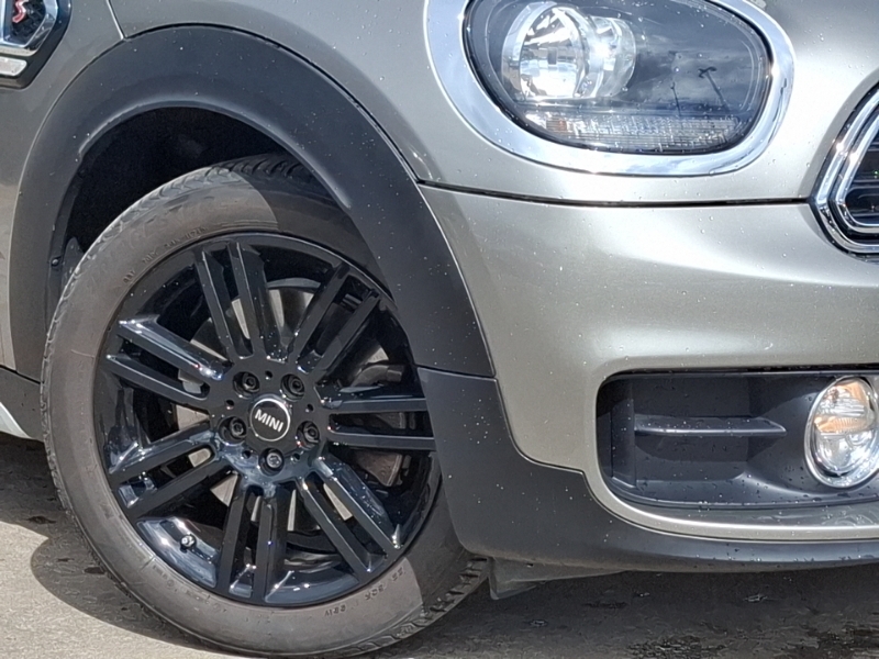 Mini Countryman 1.5 Cooper Classic White #20