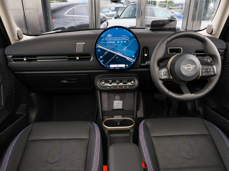 Mini Hatch 1.5 C Classic White #3