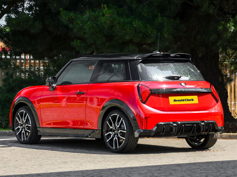 Mini Hatch 1.5 C Sport Red #2