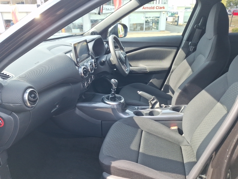 Nissan Juke 1.0 Dig-t Acenta Black #5