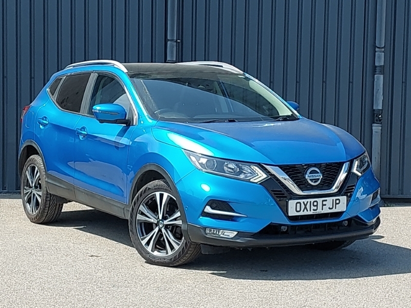 Nissan Qashqai 1.3 Dig-t N-connecta Blue