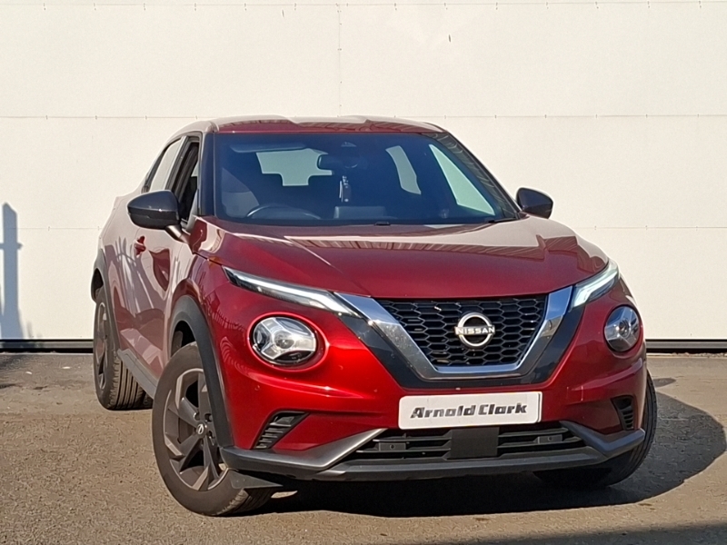 Nissan Juke 1.0 Dig-t 114 N-connecta Dct Red