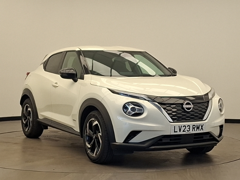 Nissan Juke 1.6 Hybrid N-connecta White