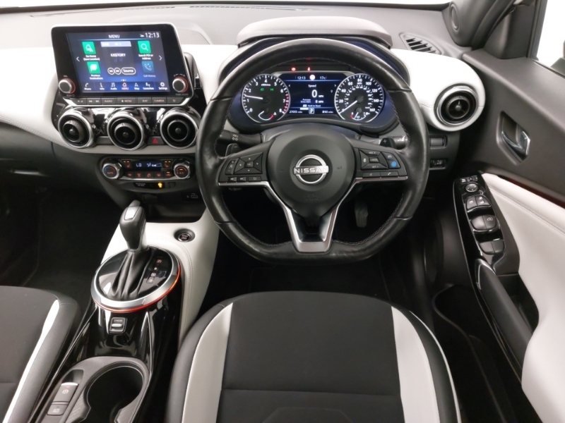 Nissan Juke Tekna White #8