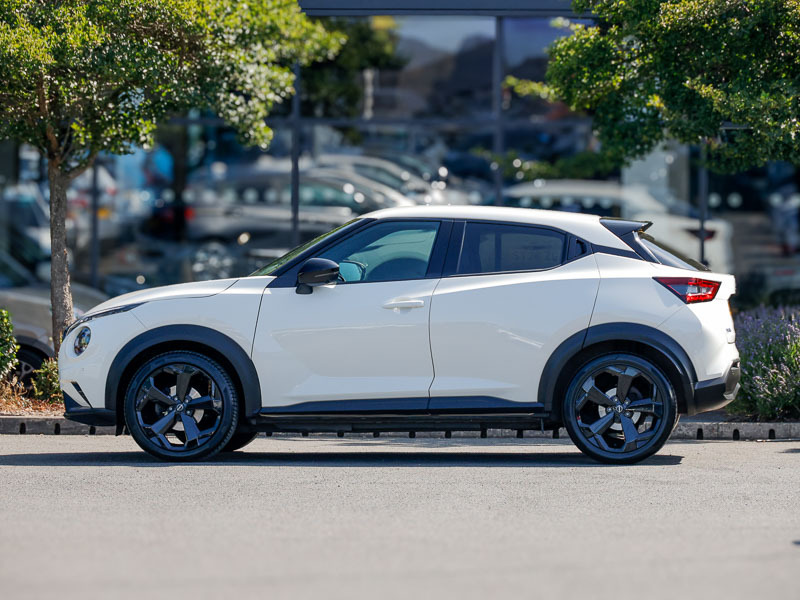 Nissan Juke 1.0 Dig-t Tekna SL25VYO White #4